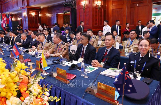 Delegates attend the conference. VNA Photo: Phạm Kiên 